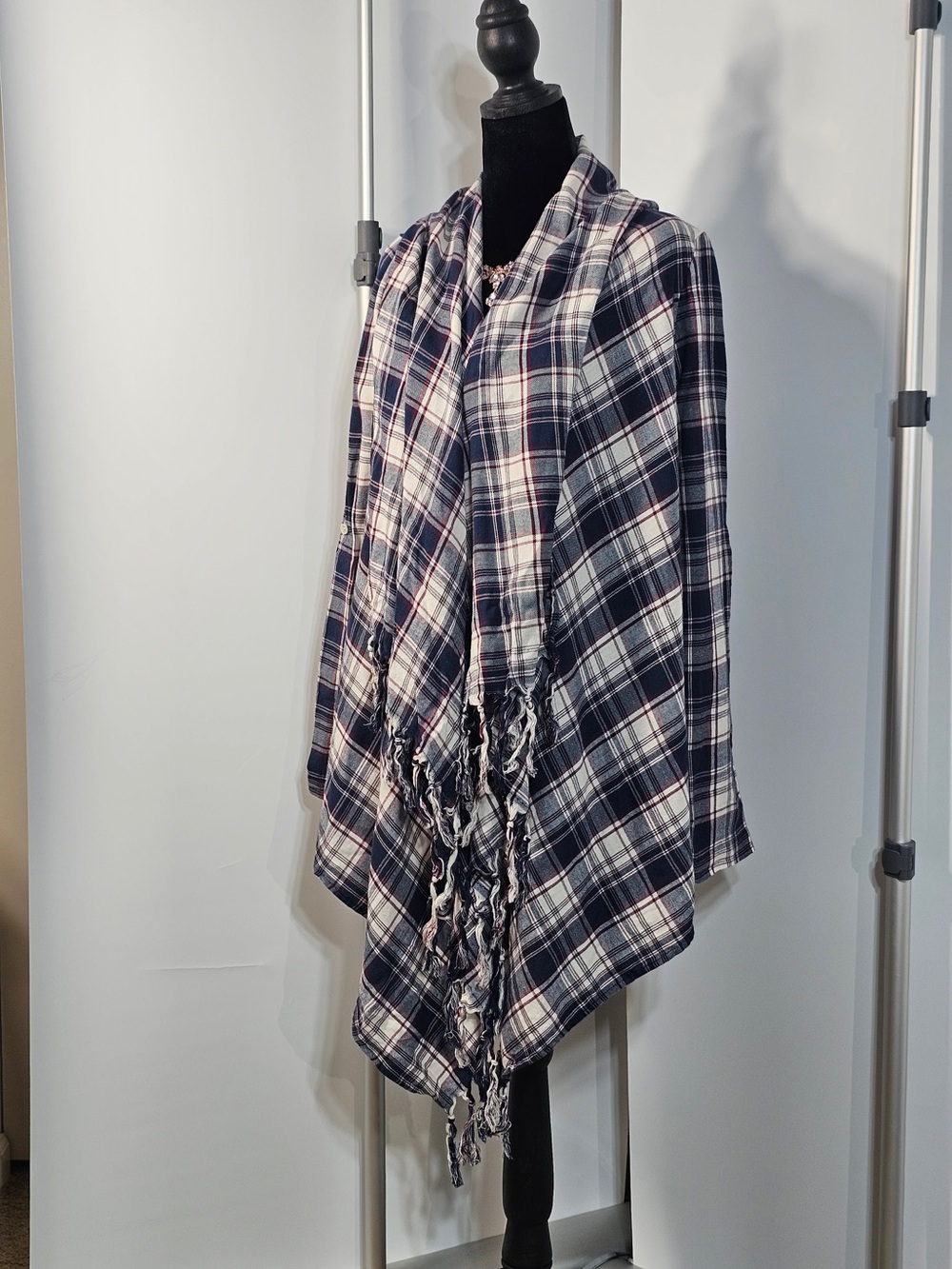 #192 Billabong Women’s S Plaid Draped Fringe Cardigan Jacket 100% Cotton